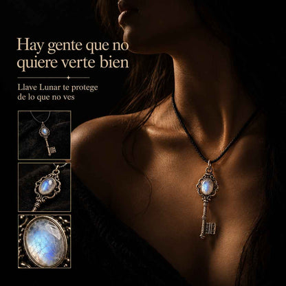 Llave Lunar® — Collar de Piedra Lunar contra la Envidia y las Malas Energías